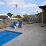Tenike Playa Blanca (Lanzarote)