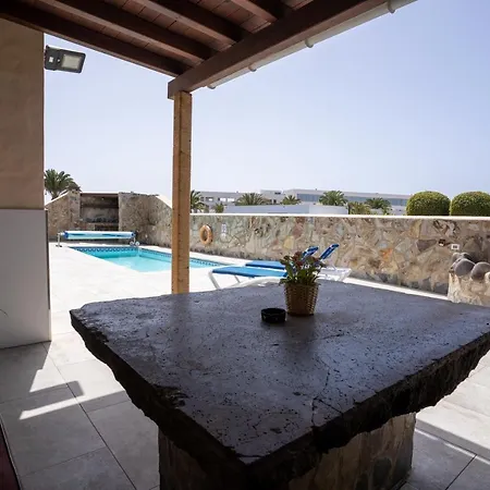 Tenike Villa